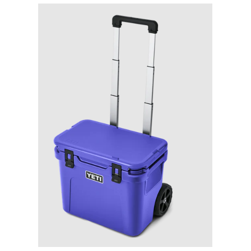 YETI Roadie 32 Wheeled Ultramarine